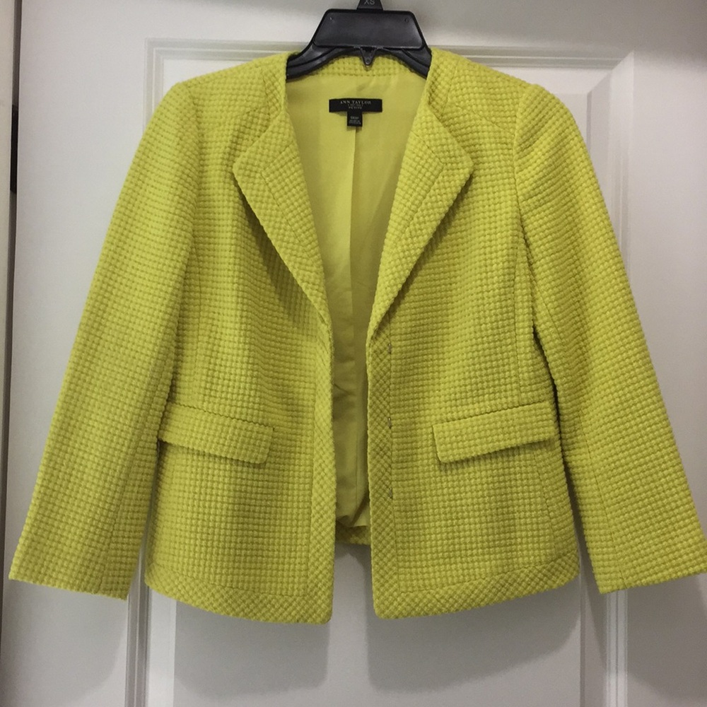 Ann Taylor 00Petite box blazer/jacket